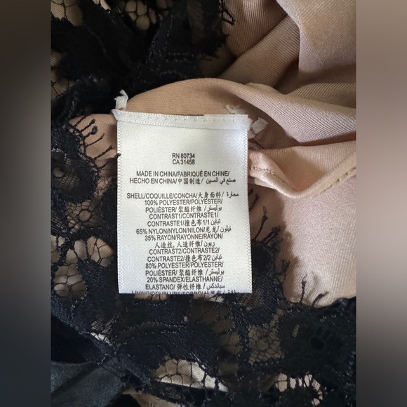 BCBG Maxazria Black Bandage Lace Halter Cocktail Dress Size 6 - Picture 8 of 12